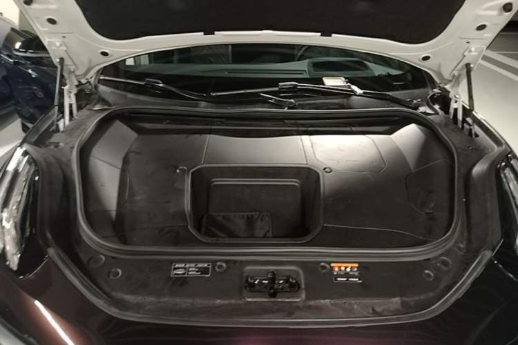 Used Zeekr 001 2022 Long-Range Dual-Motor WE Edition Engine Bay