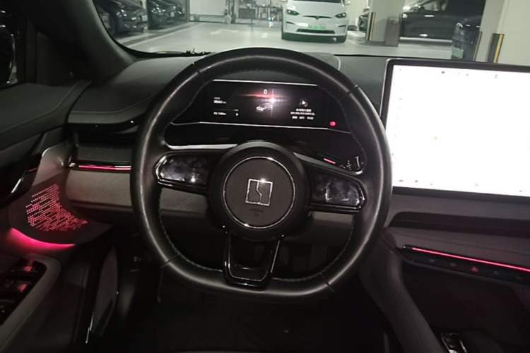 Used Zeekr 001 2022 Long-Range Dual-Motor WE Edition Steering Wheel