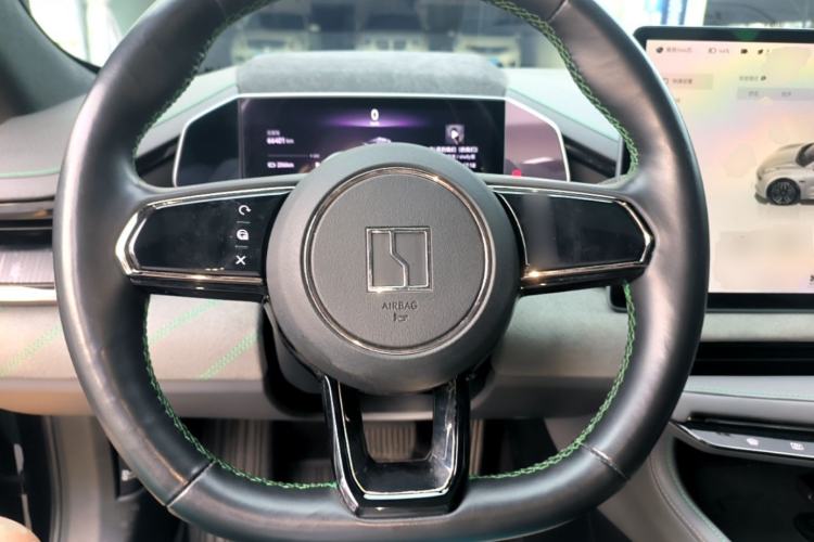 Used Zeekr 001 2022 Ultra-Long Range Dual-Motor ME Version Steering Wheel