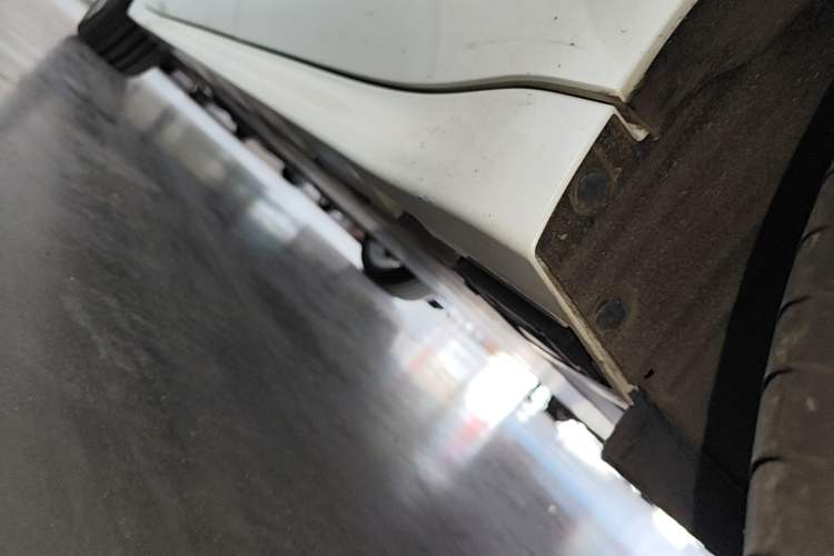Used Zeekr 001 2022 Ultra-Long Range Dual-Motor ME Version Chassis Rear Left