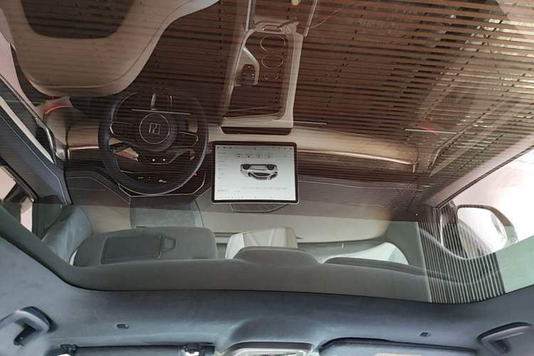 Used Zeekr 001 2022 Ultra-Long Range Dual-Motor ME Version Headliner