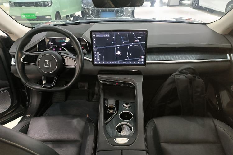 Used Zeekr 001 2022 Long-Range Dual-Motor WE Edition Center Console