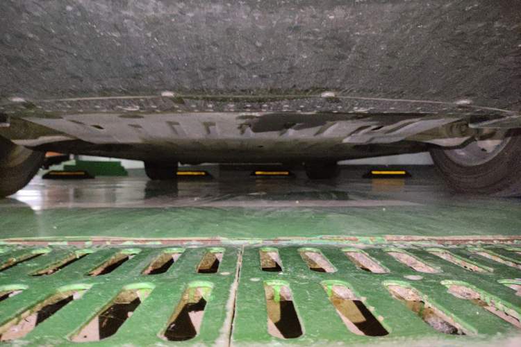 Used Zeekr 001 2022 Long-Range Dual-Motor WE Edition Chassis Front