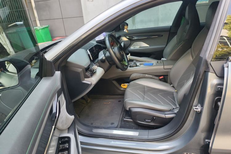 Used Zeekr 001 2022 Ultra-Long Range Dual-Motor ME Version Driver Seat