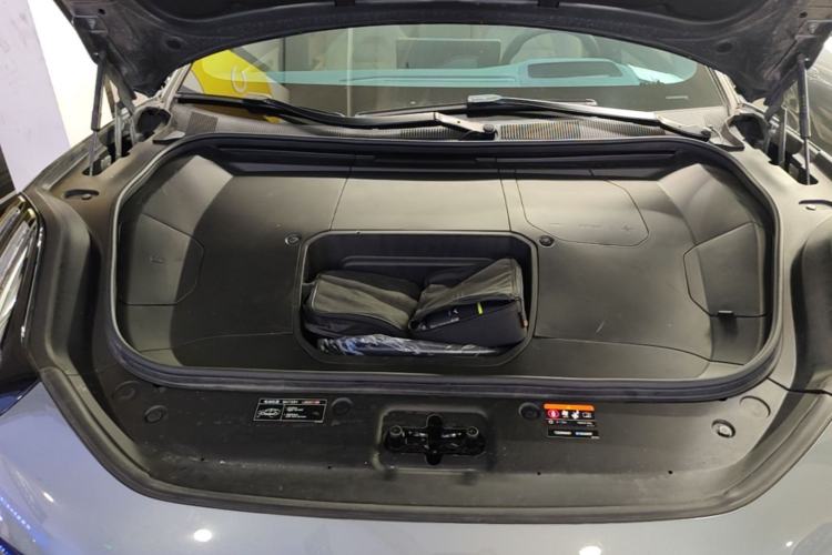 Used Zeekr 001 2022 Long-Range Dual-Motor WE Edition Engine Bay