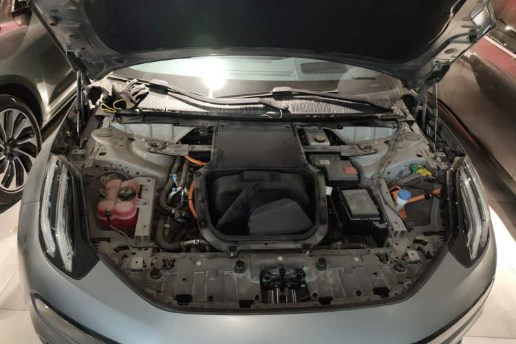 Used Zeekr 001 2022 Ultra-Long Range Dual-Motor ME Version Engine Bay