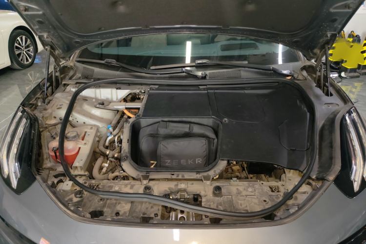 Used Zeekr 001 2022 Long-Range Dual-Motor WE Edition Engine Bay