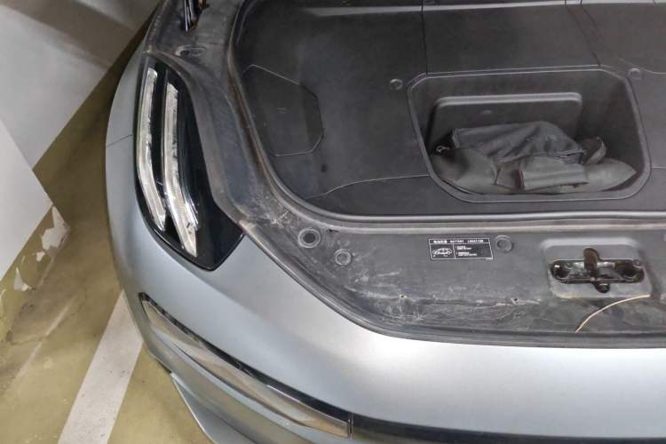 Used Zeekr 001 2022 Long-Range Dual-Motor WE Edition Engine Bay Right