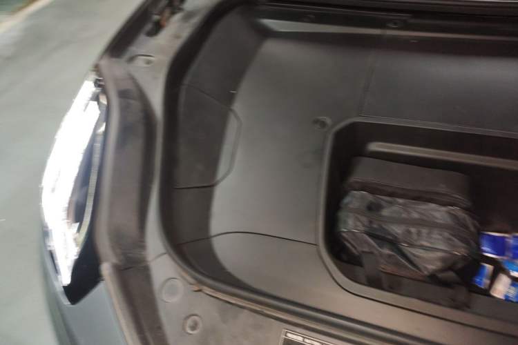 Used Zeekr 001 2022 Long-Range Dual-Motor WE Edition Engine Bay Right