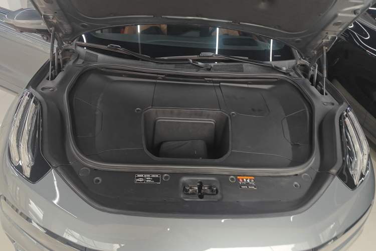Used Zeekr 001 2022 Long-Range Dual-Motor WE Edition Engine Bay