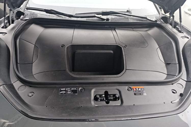 Used Zeekr 001 2022 Long-Range Dual-Motor WE Edition Engine Bay