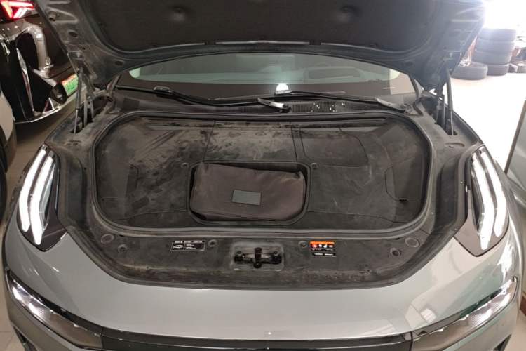 Used Zeekr 001 2022 Long-Range Dual-Motor WE Edition Engine Bay