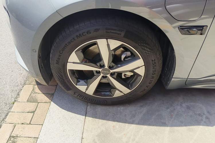 Used Zeekr 001 2022 Long-Range Dual-Motor WE Edition Exterior 4