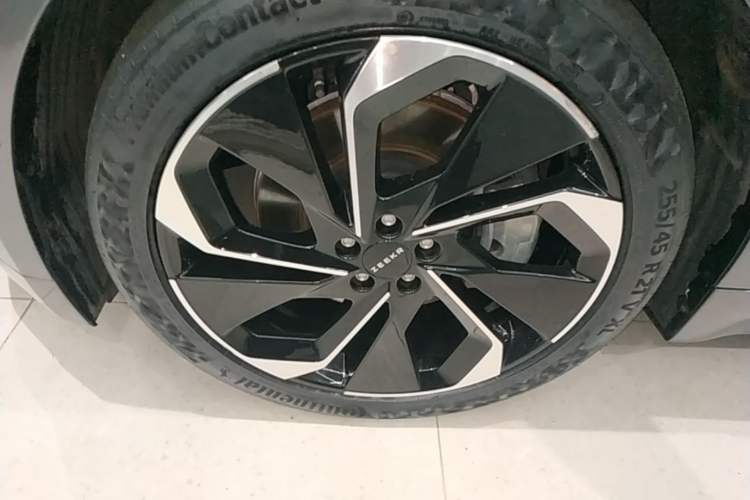 Used Zeekr 001 2022 Long-Range Dual-Motor WE Edition Exterior 4