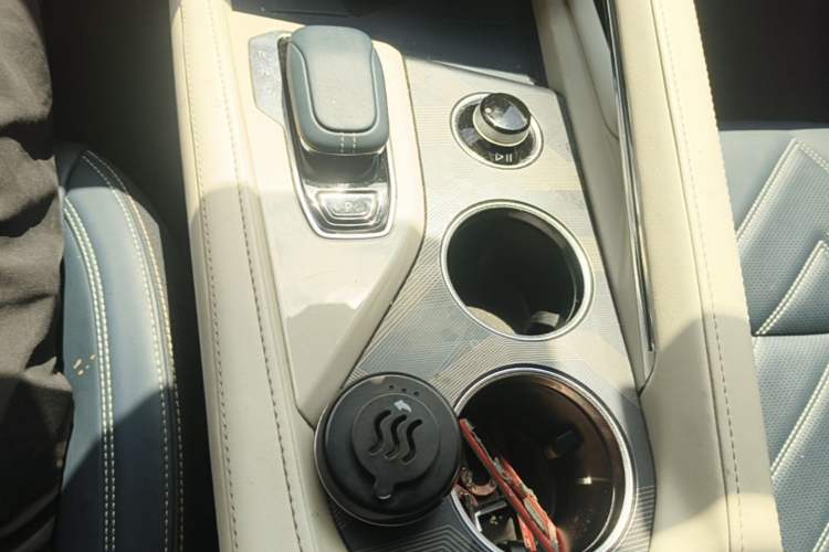 Used Zeekr 001 2022 Long-Range Dual-Motor WE Edition Gear Lever