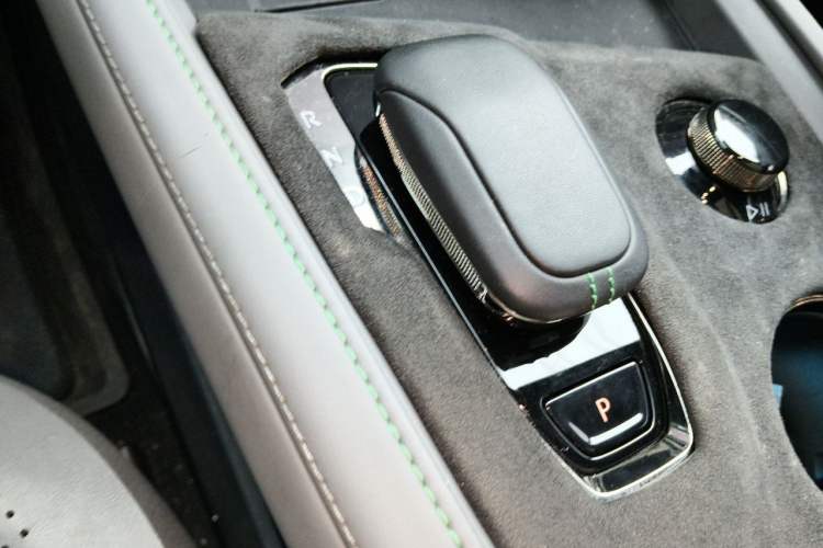 Used Zeekr 001 2022 Ultra-Long Range Dual-Motor ME Version Gear Lever