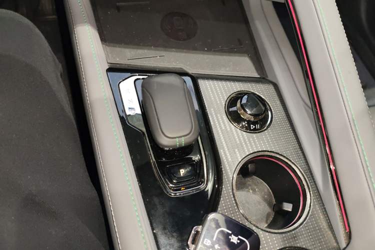 Used Zeekr 001 2022 Ultra-Long Range Dual-Motor ME Version Gear Lever
