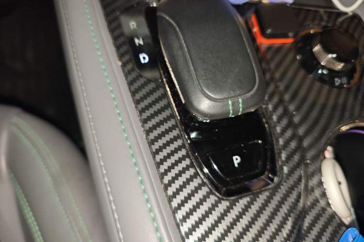 Used Zeekr 001 2022 Long-Range Dual-Motor WE Edition Gear Lever