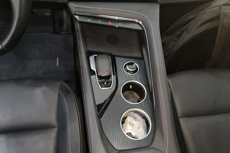 Used Zeekr 001 2022 Long-Range Dual-Motor WE Edition Gear Lever