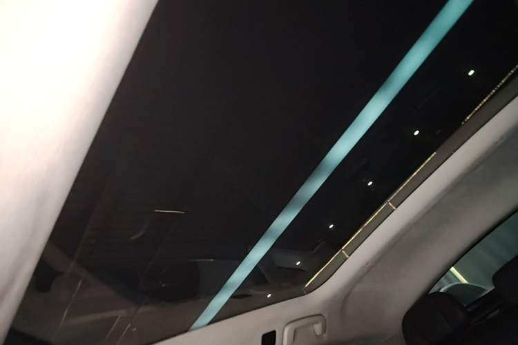 Used Zeekr 001 2022 Long-Range Dual-Motor WE Edition Headliner