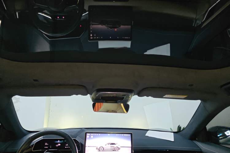 Used Zeekr 001 2022 Ultra-Long Range Dual-Motor YOU Version Headliner