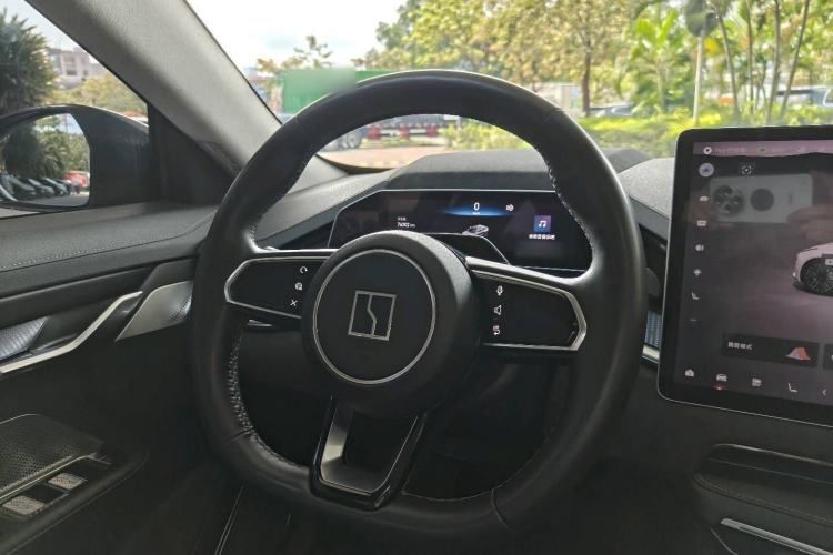 Used Zeekr 001 2022 Long-Range Dual-Motor WE Edition Interior 6