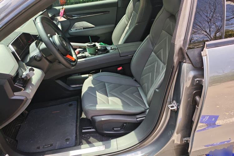 Used Zeekr 001 2022 Ultra-Long Range Dual-Motor YOU Version Left Front Seat