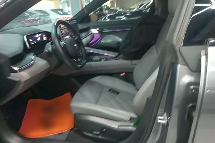 Used Zeekr 001 2022 Long-Range Dual-Motor WE Edition Left Front Seat