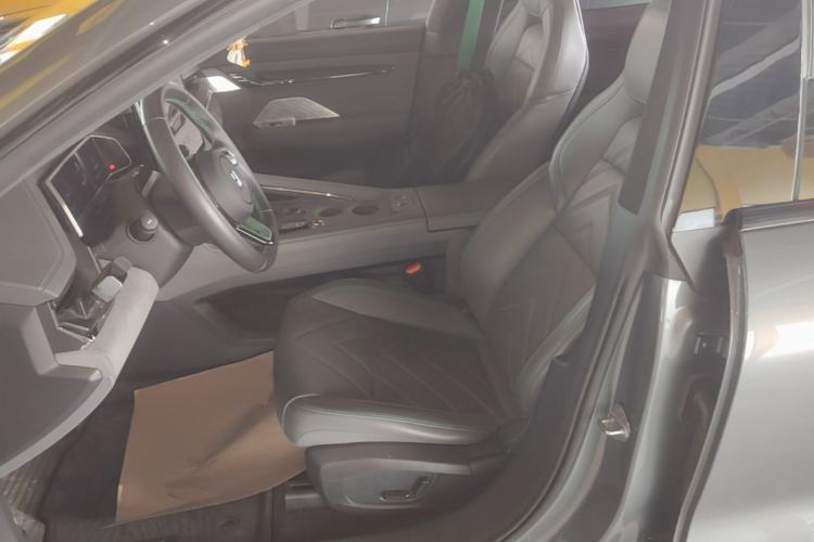 Used Zeekr 001 2022 Ultra-Long Range Dual-Motor ME Version Left Front Seat