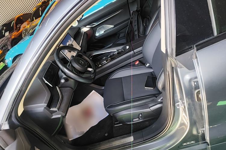 Used Zeekr 001 2022 Long-Range Dual-Motor WE Edition Left Front Seat