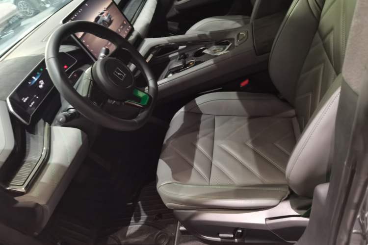 Used Zeekr 001 2022 Long-Range Dual-Motor WE Edition Left Front Seat