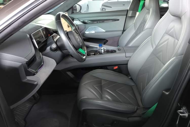 Used Zeekr 001 2022 Long-Range Dual-Motor WE Edition Left Front Seat