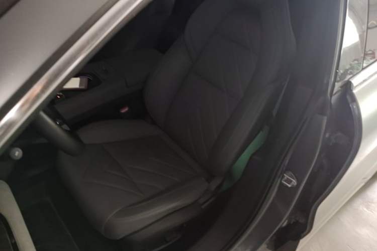 Used Zeekr 001 2022 Ultra-Long Range Dual-Motor ME Version Left Front Seat