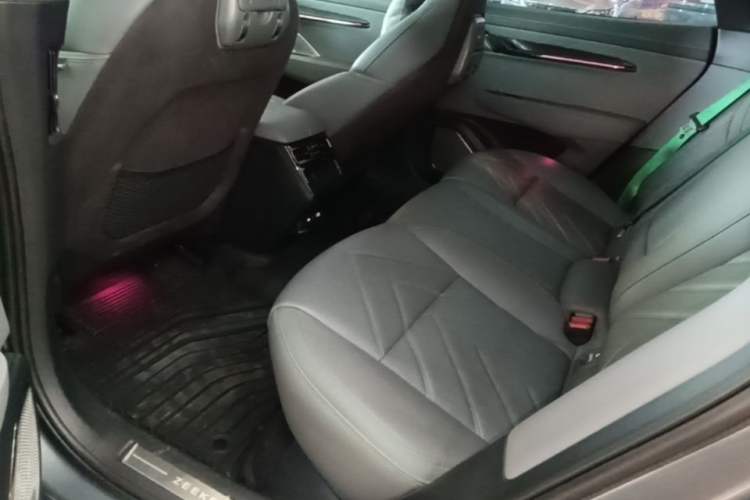 Used Zeekr 001 2022 Ultra-Long Range Single-Motor WE Version Left Rear Seat