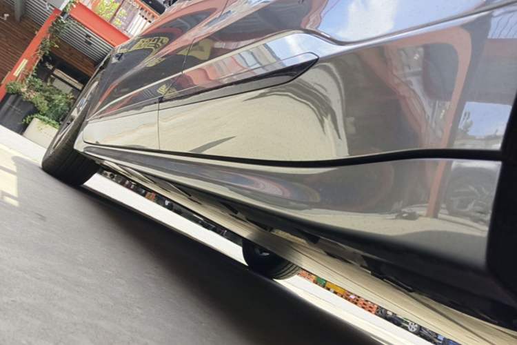 Used Zeekr 001 2022 Long-Range Dual-Motor WE Edition Left Side Sill