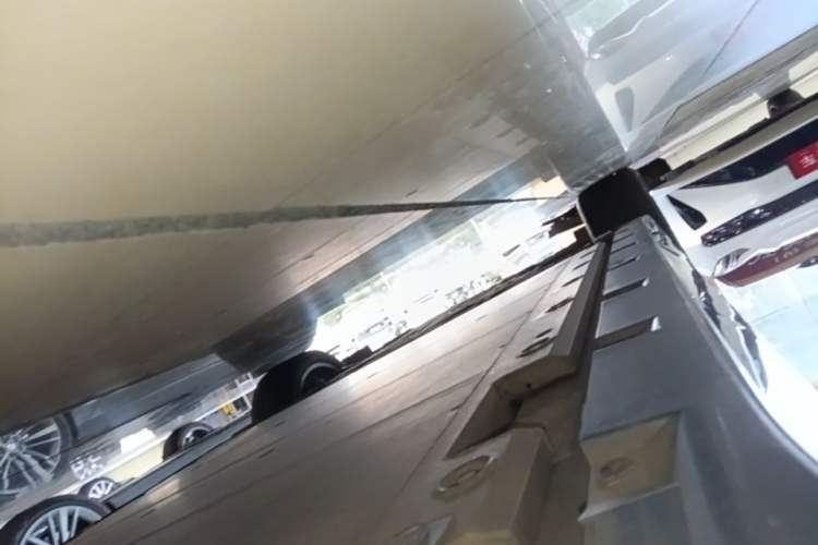 Used Zeekr 001 2022 Ultra-Long Range Single-Motor WE Version Left Side Sill