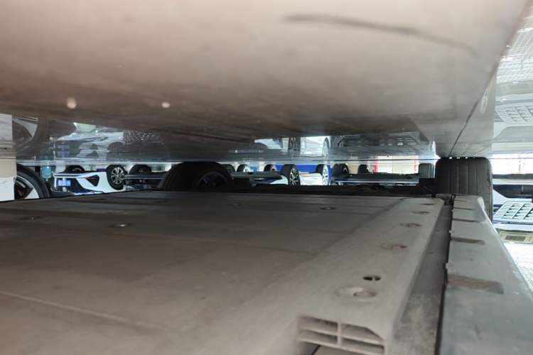 Used Zeekr 001 2022 Long-Range Dual-Motor WE Edition Left Side Sill