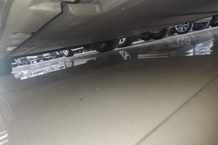 Used Zeekr 001 2022 Long-Range Dual-Motor WE Edition Left Side Sill