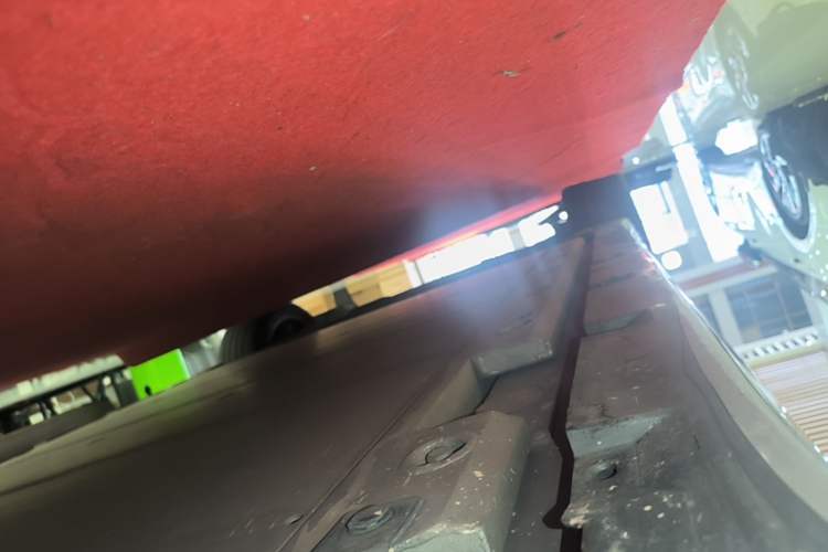 Used Zeekr 001 2022 Long-Range Dual-Motor WE Edition Left Side Sill