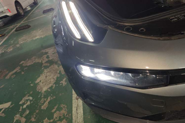 Used Zeekr 001 2022 Long-Range Dual-Motor WE Edition Right Front Headlight