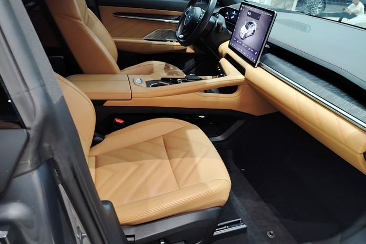 Used Zeekr 001 2022 Long-Range Dual-Motor WE Edition Right Front Seat