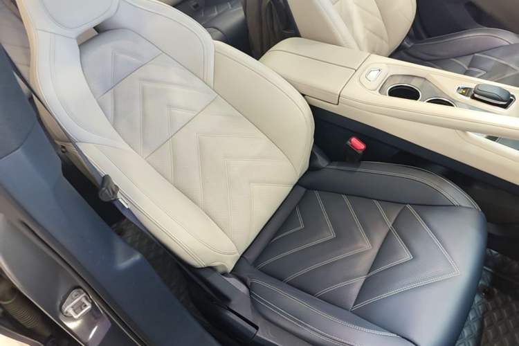 Used Zeekr 001 2022 Long-Range Dual-Motor WE Edition Right Front Seat