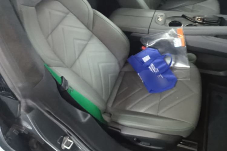 Used Zeekr 001 2022 Ultra-Long Range Dual-Motor YOU Version Right Front Seat