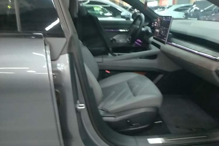 Used Zeekr 001 2022 Long-Range Dual-Motor WE Edition Right Front Seat