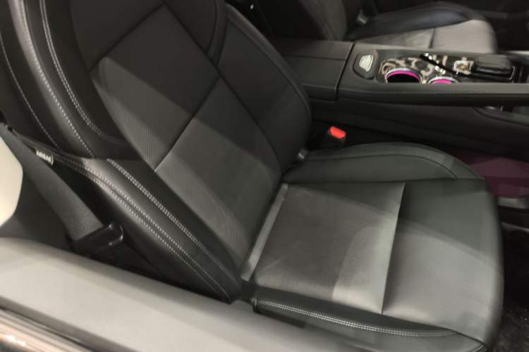 Used Zeekr 001 2022 Long-Range Dual-Motor WE Edition Right Front Seat