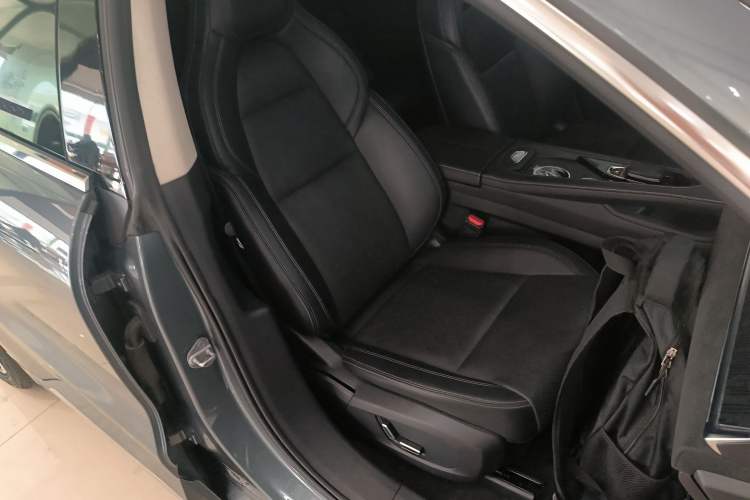 Used Zeekr 001 2022 Long-Range Dual-Motor WE Edition Right Front Seat