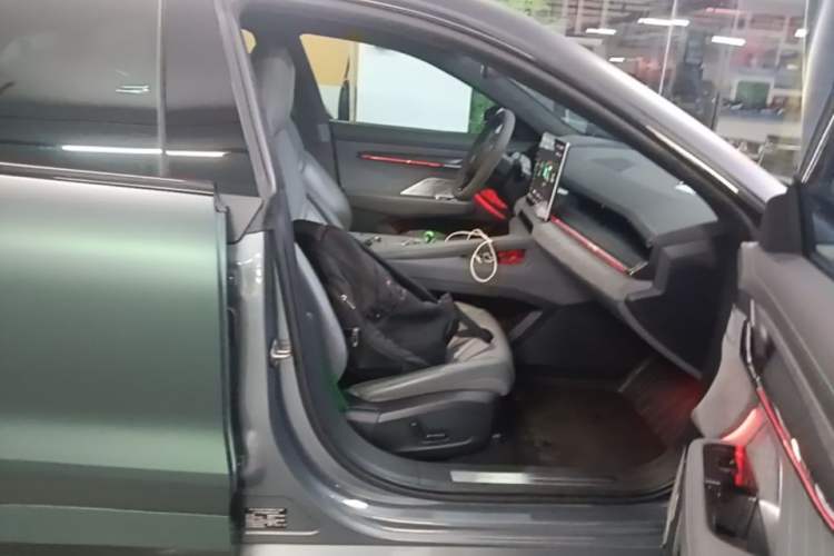 Used Zeekr 001 2022 Long-Range Dual-Motor WE Edition Right Front Seat