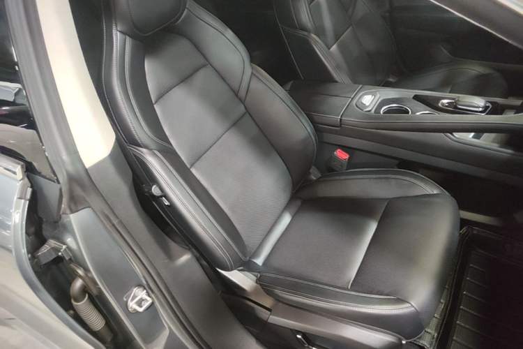 Used Zeekr 001 2022 Long-Range Dual-Motor WE Edition Right Front Seat