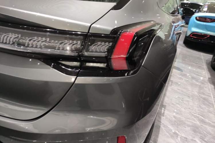Used Zeekr 001 2022 Long-Range Dual-Motor WE Edition Right Rear Taillight