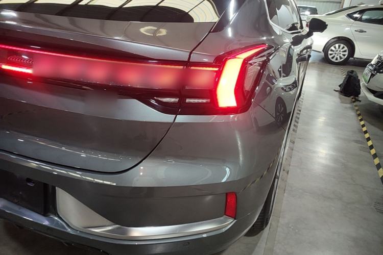 Used Zeekr 001 2022 Long-Range Dual-Motor WE Edition Right Rear Taillight